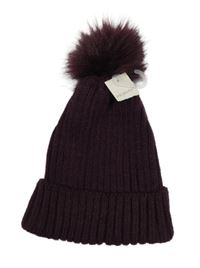 Nové - vínová pletená čapica s brmbolcom Primark