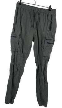 Pánské šedé šusťákové cargo kalhoty s kapsami H&M