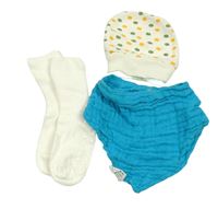 3set  - Smetanová puntíkatá bavlněná čepice + bílé ponožky + azurový mušelínový slinták