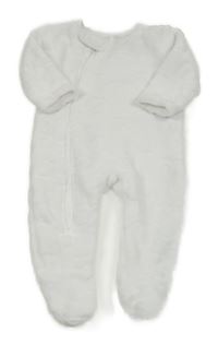 Bílý vzorovaný plyšový overal dunnes