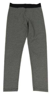Čierno-biele vzorované legíny C&A