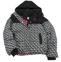 Černo-bílá vzorovaná šusťáková zimní bunda s odepínací kapucí Elle