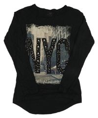 Čierne tričko s mrakodrapy a písmeny s kamienkami C&A