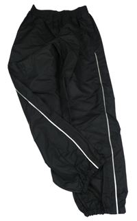 Čierne šušťákové nepromokavé nohavice