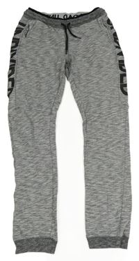 Sivé melírované tepláky s nápisom C&A