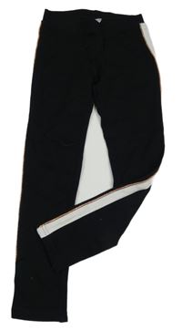 Čierno-biele tregíny s pruhom C&A