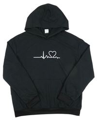 Čierna mikina so srdcem a kapucňou