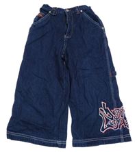 Tmavomodré široké rifle s výšivkou C&A