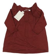 Nové - Vínové pletené šaty s volánikmi C&A