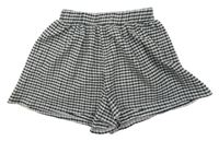 Čierno-biele kockované sukňové kraťasy H&M