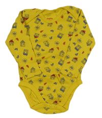 Žluté body s domy a stromy Lupilu