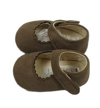 Hnědé sametové capáčky Dunnes