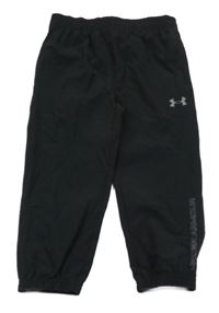 Čierne šušťákové cuff nohavice Under Armour