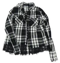 Černo-bílá kostkovaná halenka s krajkou Sisley