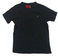 Čierne tričko s logom DFND