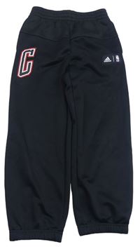 Čierne športové nohavice s nášivkami Adidas