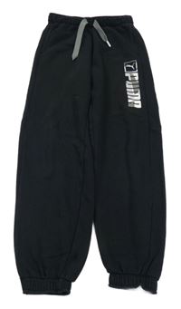 Čierne tepláky s logom PUMA