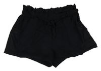 Čierne ľahké kraťasy s opaskom