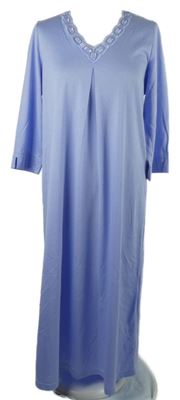 Dámská světlemodrá noční košile s krajkou 