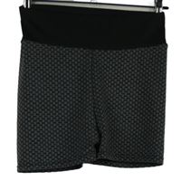 Dámské černo-šedé vzorované sportovní elastické kraťasy 