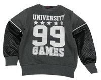 Sivo-čierna mikina s číslom a nápismi