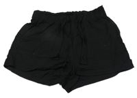 Čierne sukňové kraťasy s opaskom H&M