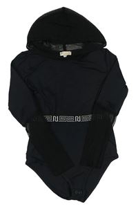 Čierne body so vzorem/logy a sieťovinou a kapucňou RIVER ISLAND