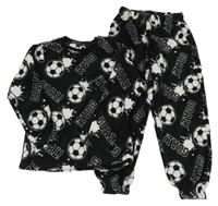 Černé plyšové pyžamo s míči a nápisy a bílými skvrnkami 