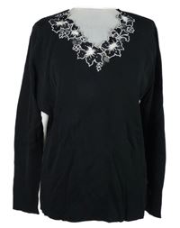 Dámsky čierny sveter s čipkou Bugatti