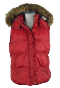 Dámska červená šušťáková zateplená vesta s kapucňou M&S