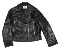 Černý koženkový jarní crop křivák s límečkem ZARA