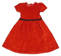 Červené zamatové šaty St. Bernard