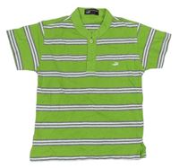 Zeleno-sivo-biele pruhované polo tričko s výšivkou