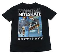 Černé tričko se skateboardisty C&A