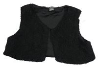 Čierna huňatá podšitá crop vesta Primark