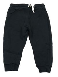 Tmavomodré tepláky tepláky F&F