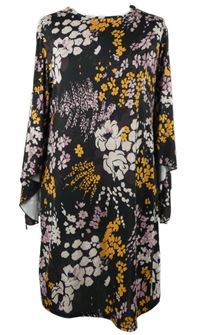 Dámské černo-růžové kytičkované šaty Boohoo