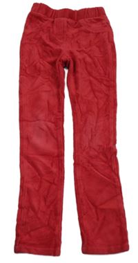 Červené rebrované sametrové tregíny