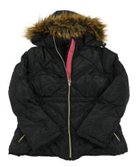 Černá šusťáková zimní bunda s kapucí s kožešinou M&Co.