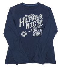 Tmavomodré triko s nápisem Tommy Hilfiger