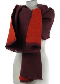 Dámská vínovo/červená šála s rozřepením