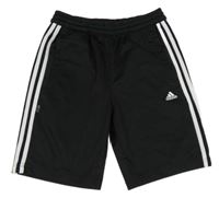 Černé sportovní kraťasy s logem Adidas