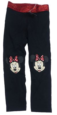 Černé legíny s Minnie George
