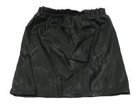 Čierna koženková sukňa