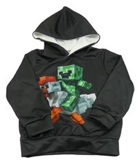 Čierna mikina s potlačou a kapucňou