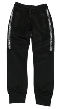 Černé sportovní tepláky s nápisy Dopodopo