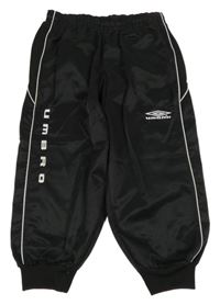Čierne crop športové tepláky Umbro