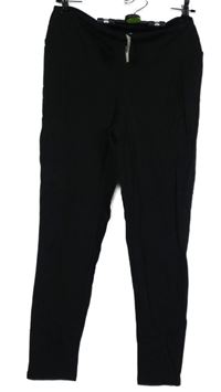 Nové - Dámske čierne legíny Primark