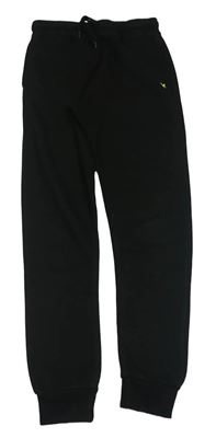 Černé tepláky s nášivkou Lyle&Scott