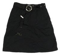 Černá šusťáková zateplená sukně s páskem